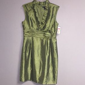 NWT Jessica Howard Avocado Green Dress Size 16
